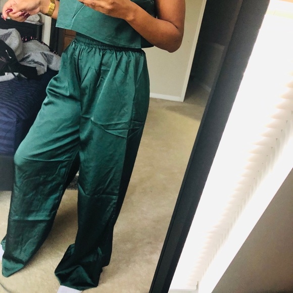 Two Piece Satin Loungewear Set - Picture 5 of 7